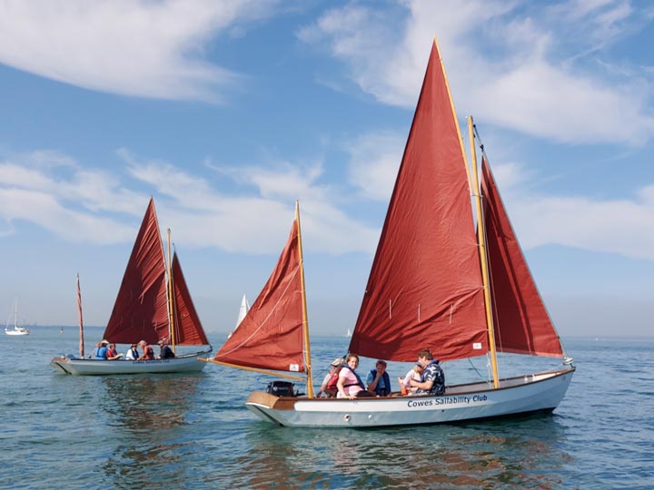 weekly sailing activities